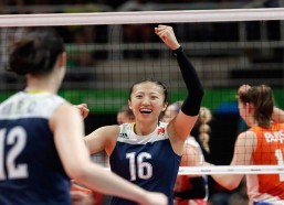 体育彩票-戴尔回忆与科斯塔赛场趣事，葡语交流令强悍前锋一时茫然