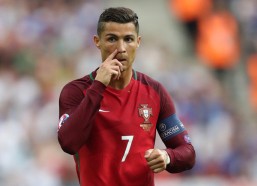 中国体彩网_马丁犀利回击格林，缺阵库里时，你带队战绩仅52胜76负，胜率不足四成？