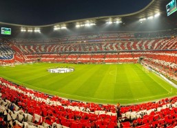 足彩网-药厂CEO敞心扉，全球登顶梦遇资源现实，足球世界公平竞争路漫漫