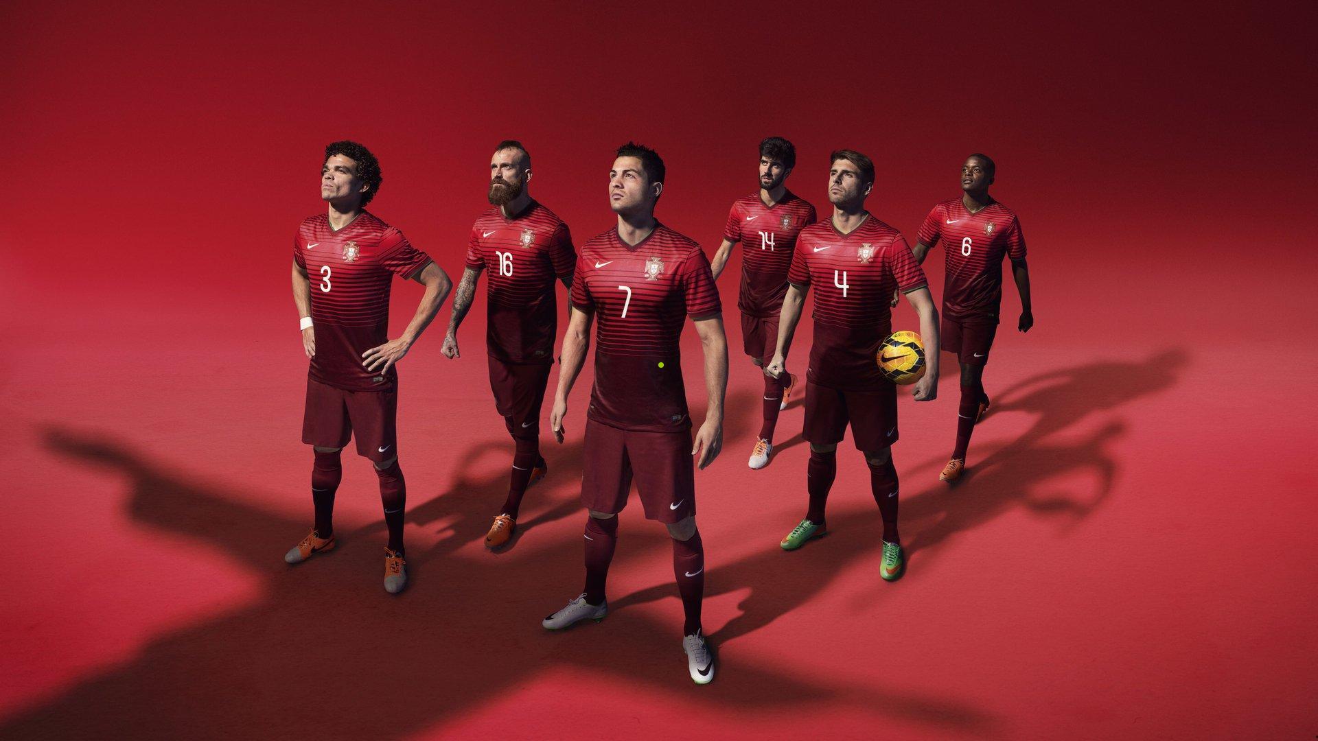 德尚点出法国队症结，控制有余跑动不足，上半场畏首畏尾险酿苦果